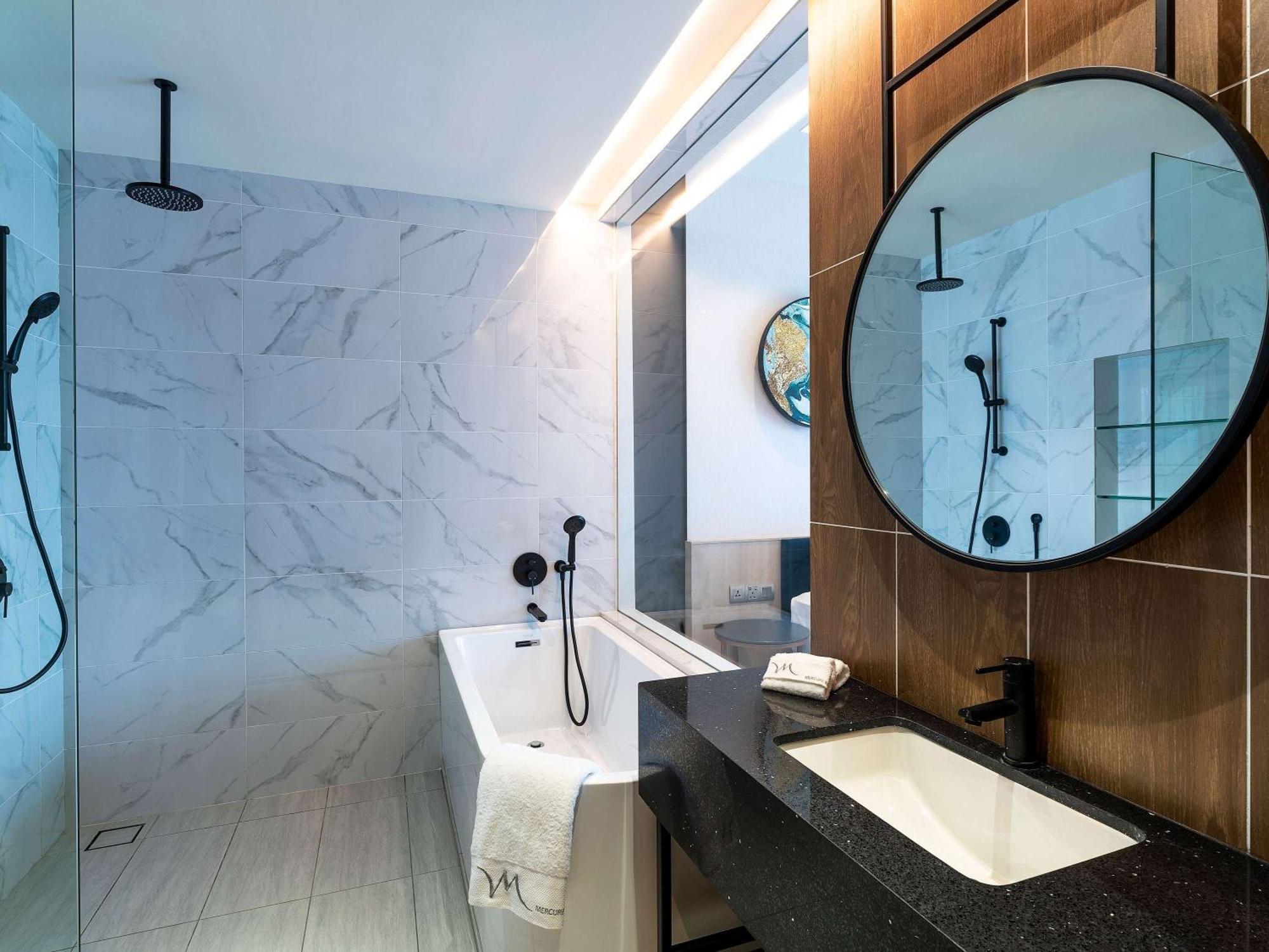 Mercure Kuala Lumpur Trion Esterno foto