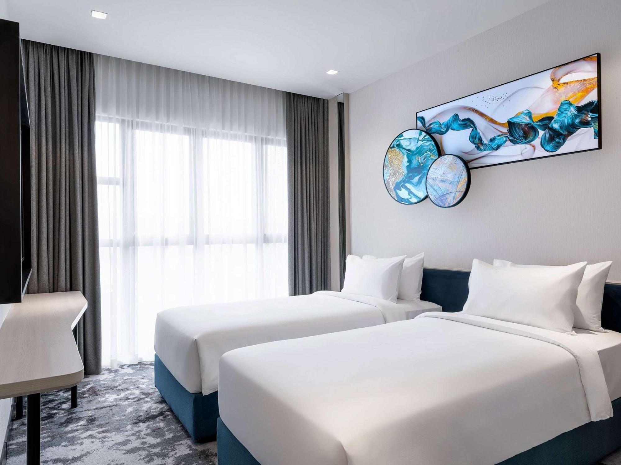 Mercure Kuala Lumpur Trion Esterno foto